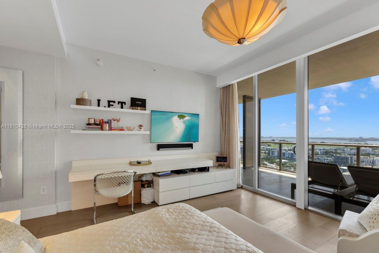 9701 Collins Ave, Unit 2403S, Bal Harbour, FL 33154 Photo