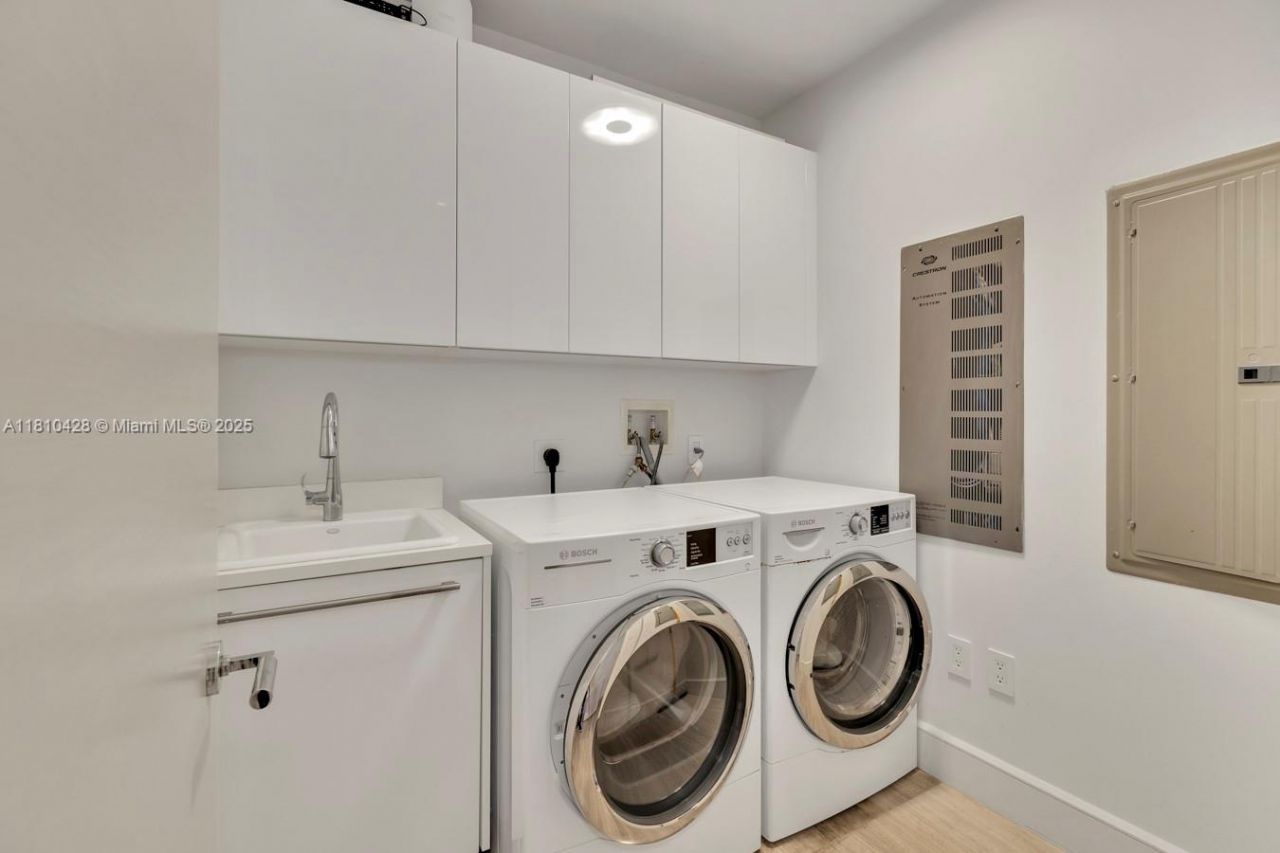 9701 Collins Ave, Unit 2403S, Bal Harbour, FL 33154 Photo