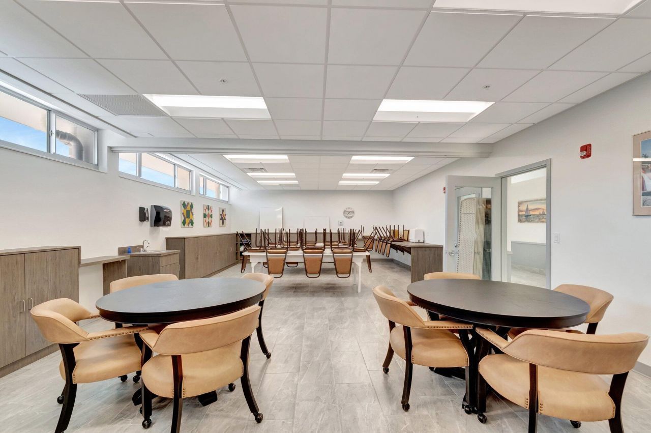 210 Horizons E, Unit 103, Boynton Beach, FL 33435 Photo