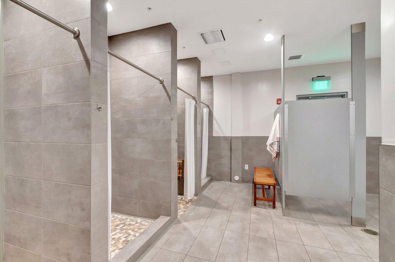 210 Horizons E, Unit 103, Boynton Beach, FL 33435 Photo