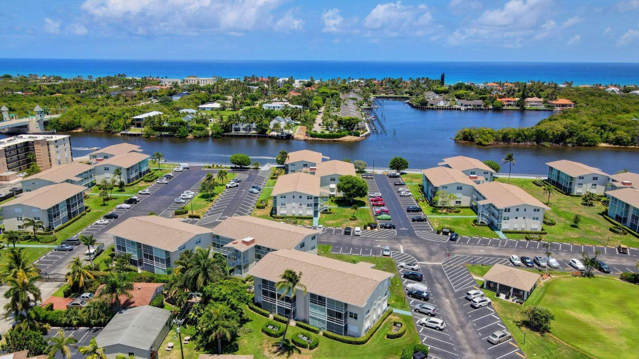 210 Horizons E, Unit 103, Boynton Beach, FL 33435 Photo