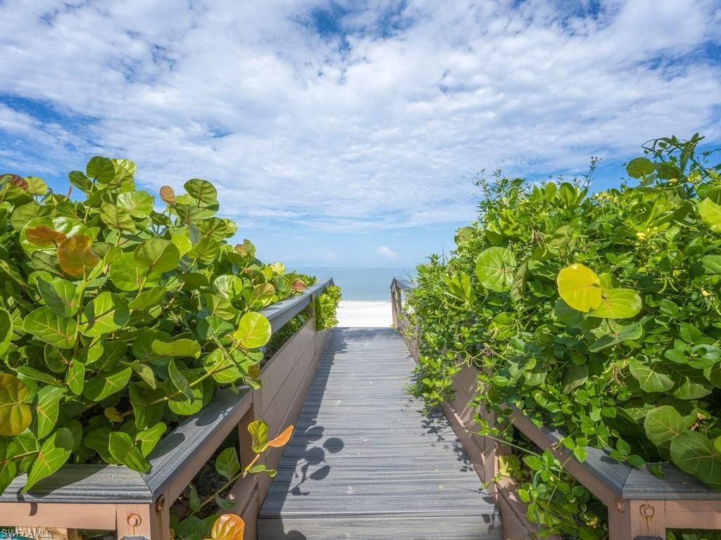 4001 Gulf Shore Blvd N, Unit 302, Naples, FL 34103 Photo