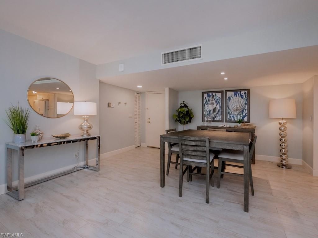 4001 Gulf Shore Blvd N, Unit 302, Naples, FL 34103 Photo