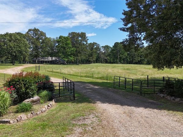 175 Johnson Road, Broken Bow, OK 74728