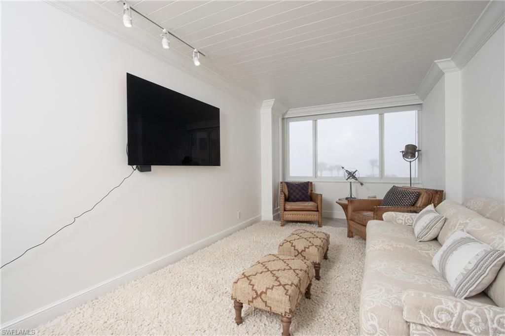 4041 Gulf Shore Blvd N, Unit 301, Naples, FL 34103 Photo