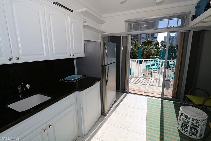 4041 Gulf Shore Blvd N, Unit 301, Naples, FL 34103 Photo