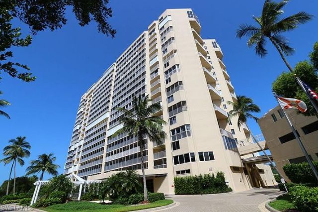4041 Gulf Shore Blvd N, Unit 301, Naples, FL 34103 Photo