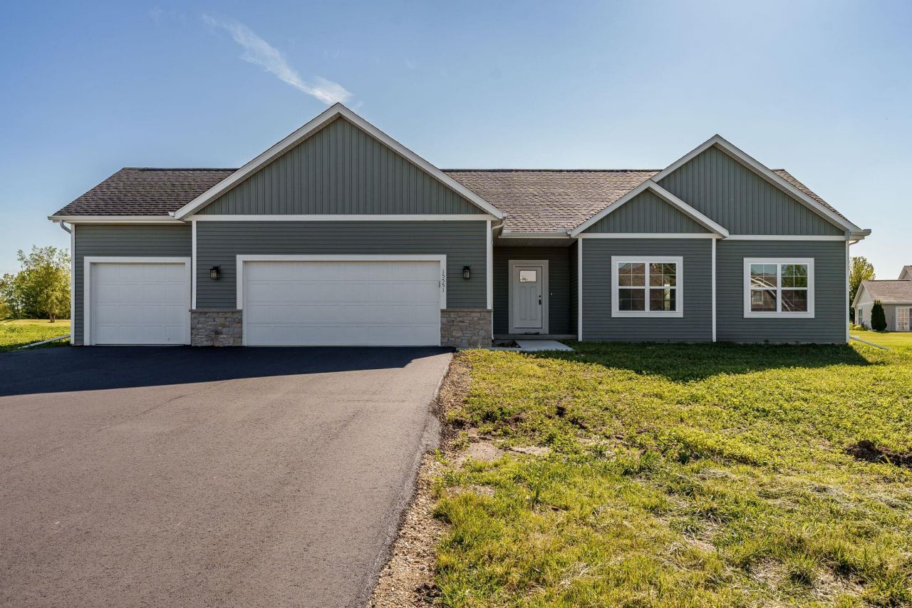 15551 Finley Way, SOUTH BELOIT, IL 61080