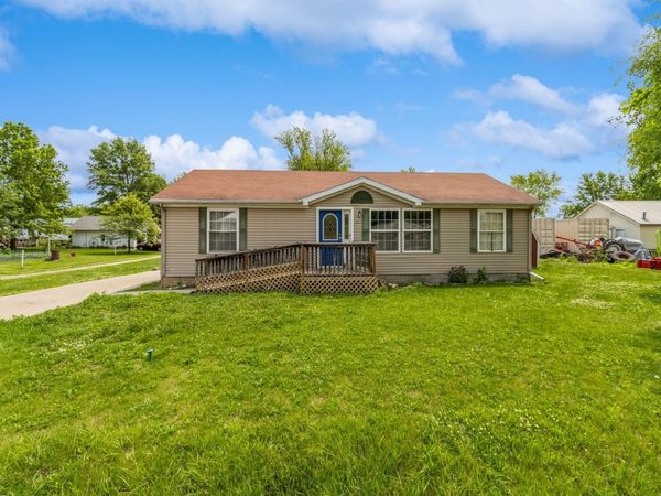 712 Jackson Street, Melcher Dallas, IA 50062