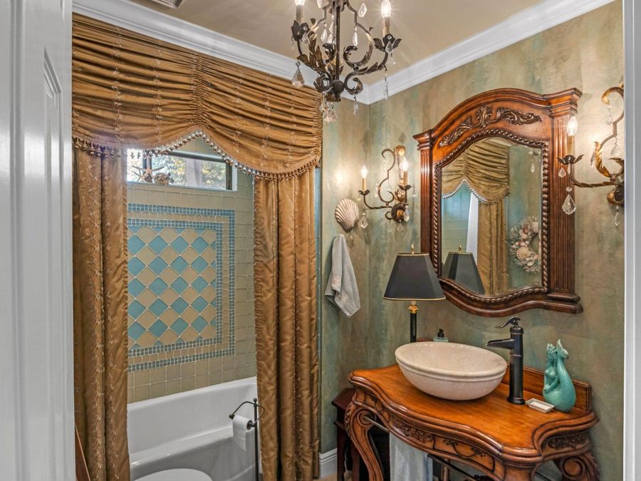 Property Image 130