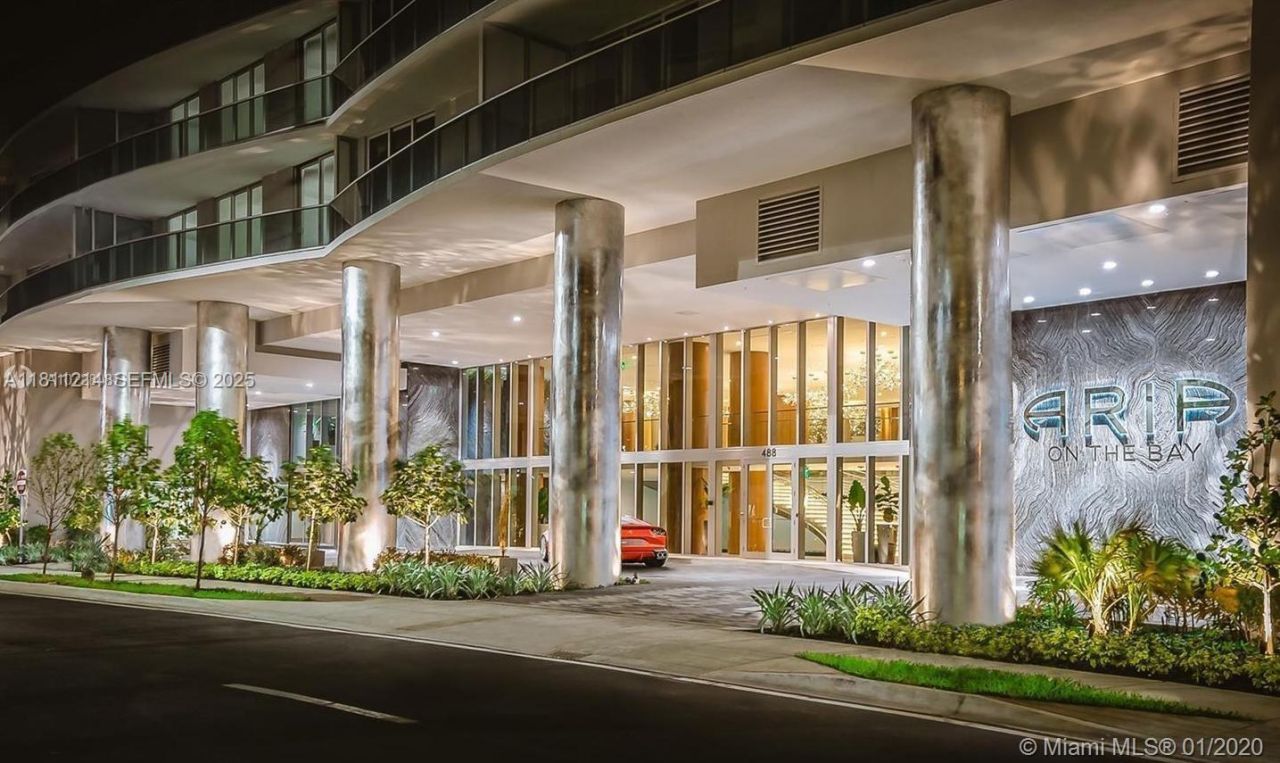 488 NE 18th St, Unit 501, Miami, FL 33132 Photo