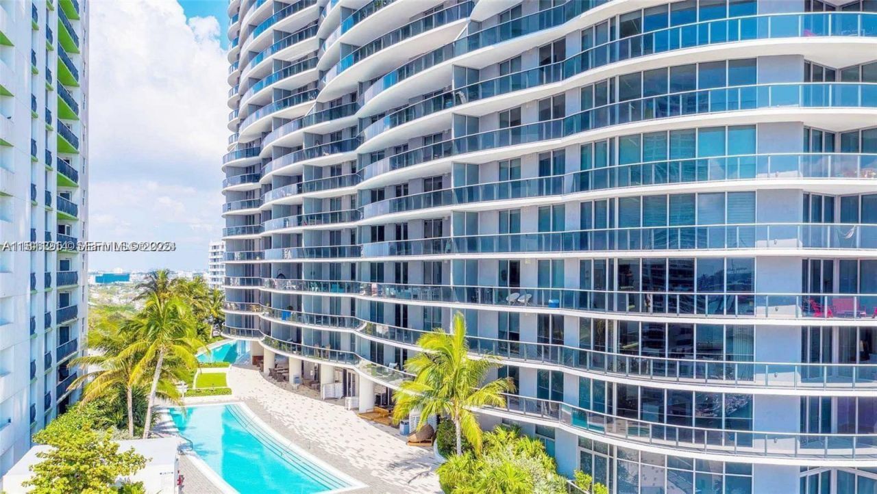 488 NE 18th St, Unit 501, Miami, FL 33132 Photo