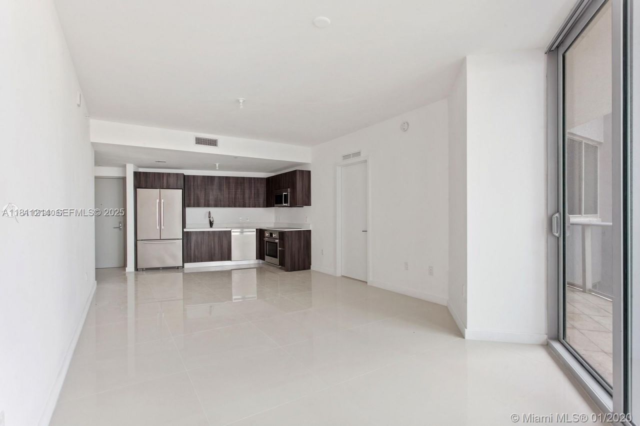 488 NE 18th St, Unit 501, Miami, FL 33132 Photo