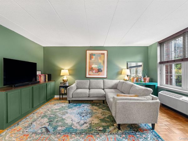 9965 Shore Road, Unit 6B, Brooklyn, NY 11209