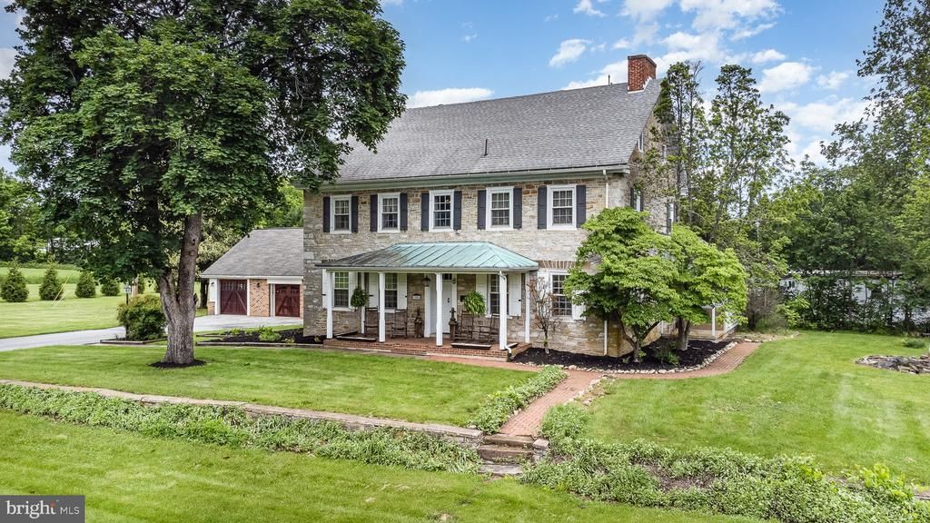 1554 WILLIAMS GROVE ROAD, MECHANICSBURG, PA 17055