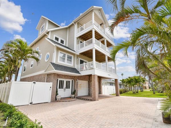 16033 GULF BOULEVARD, REDINGTON BEACH, FL 33708