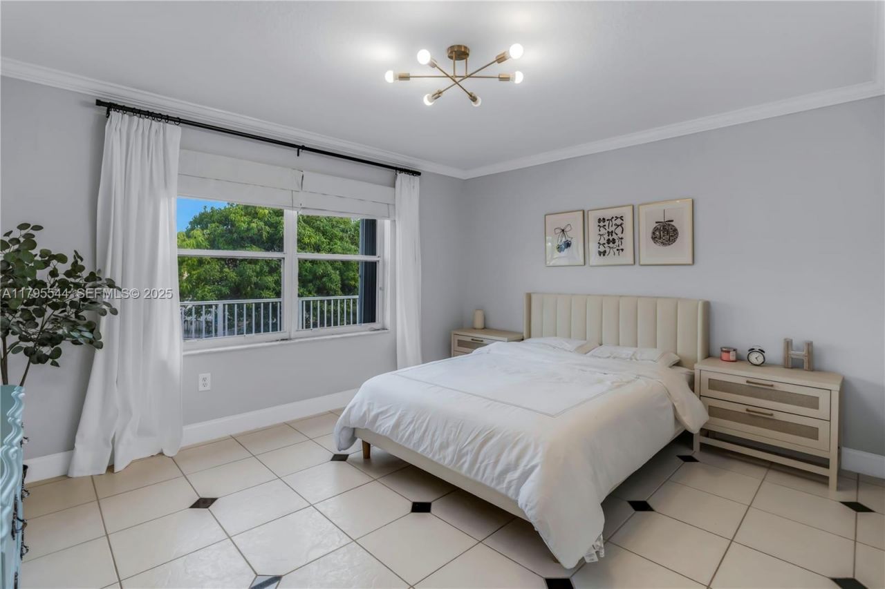 15862 SW 24th St, Miramar, FL 33027 Photo