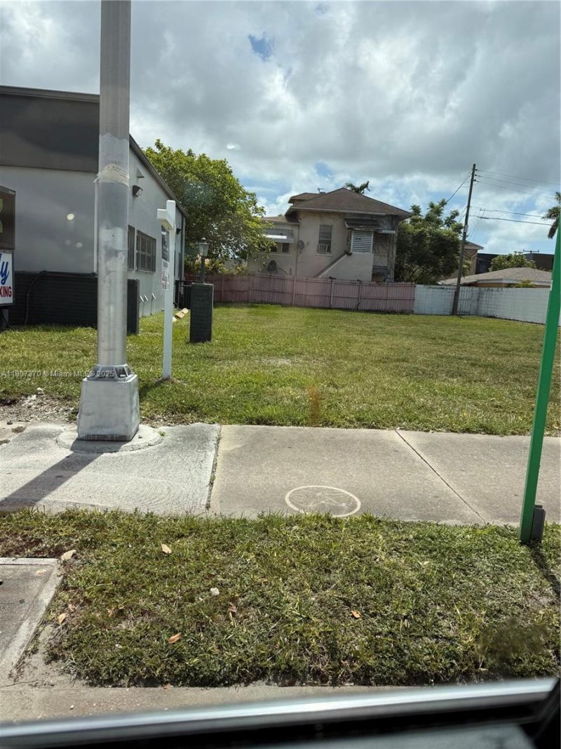 1959 SW 27th Ave, Miami, FL 33145 Photo