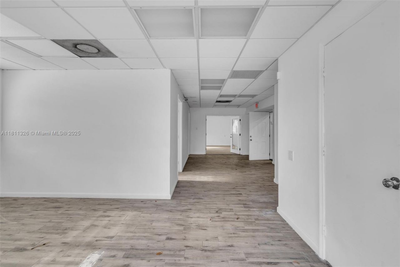 1226 NW 23rd Ave, Fort Lauderdale, FL 33311 Photo