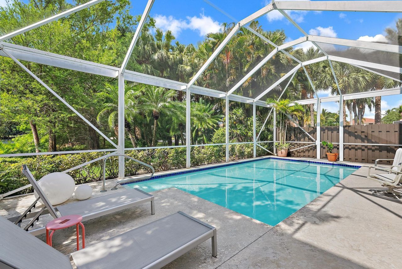 8208 Heritage Club Drive, West Palm Beach, FL 33412 Photo