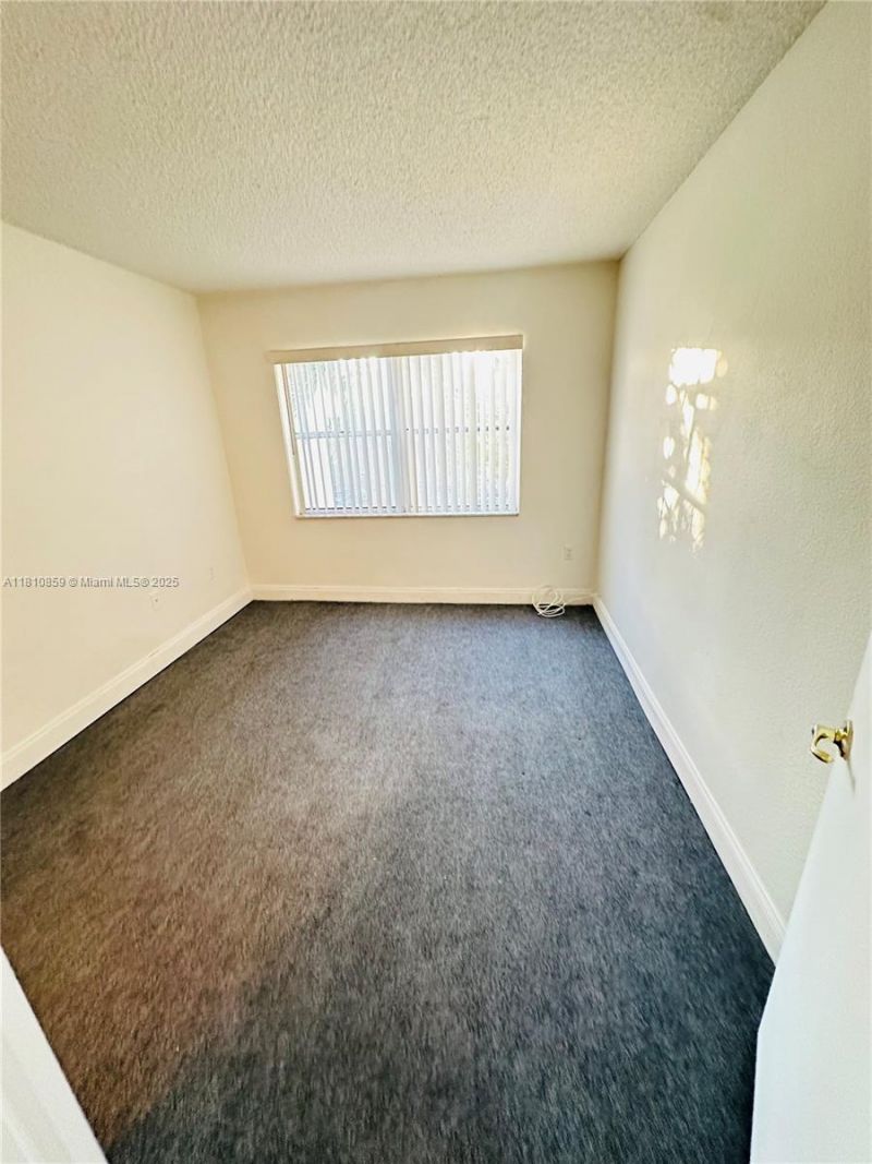 4205 N University Dr, Unit 308, Sunrise, FL 33351 Photo