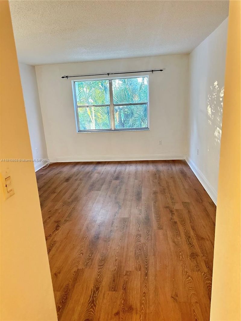 4205 N University Dr, Unit 308, Sunrise, FL 33351 Photo