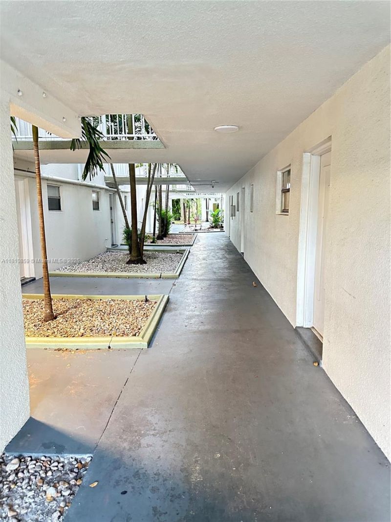 4205 N University Dr, Unit 308, Sunrise, FL 33351 Photo