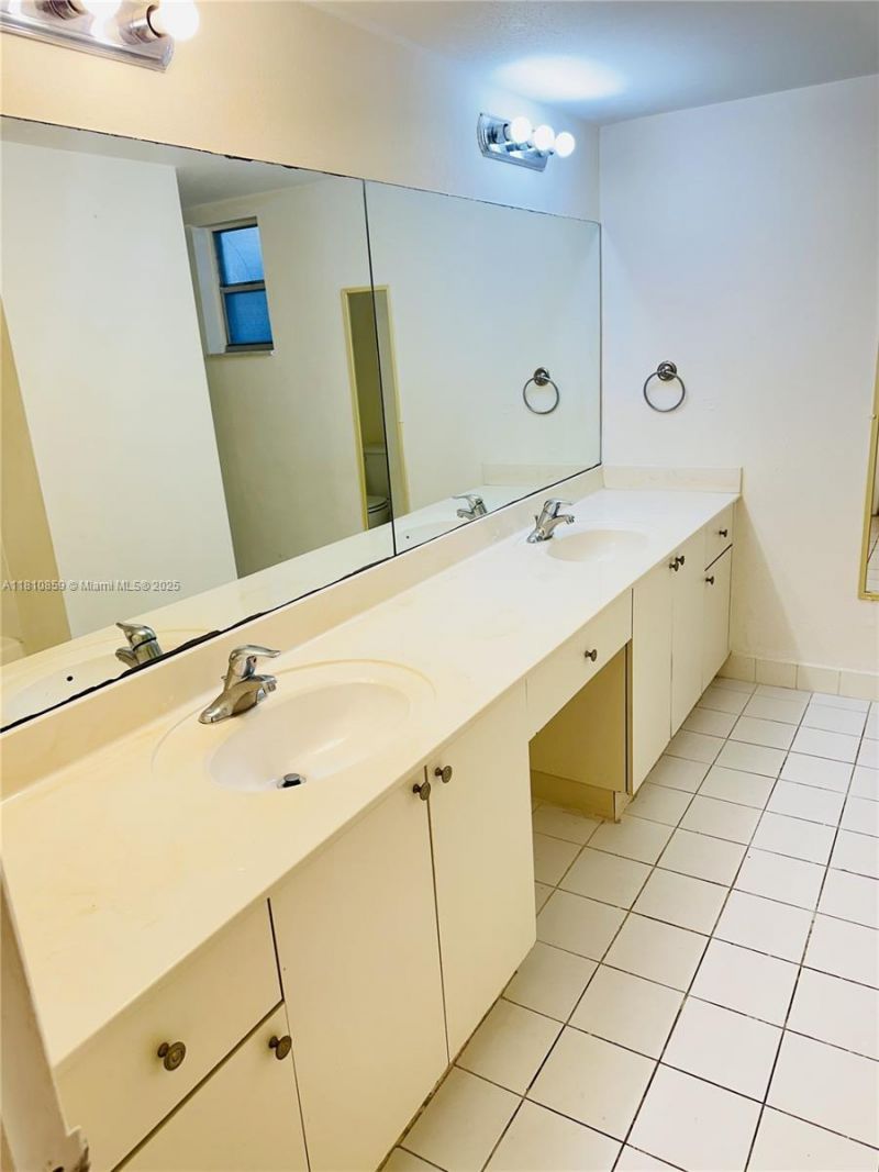 4205 N University Dr, Unit 308, Sunrise, FL 33351 Photo