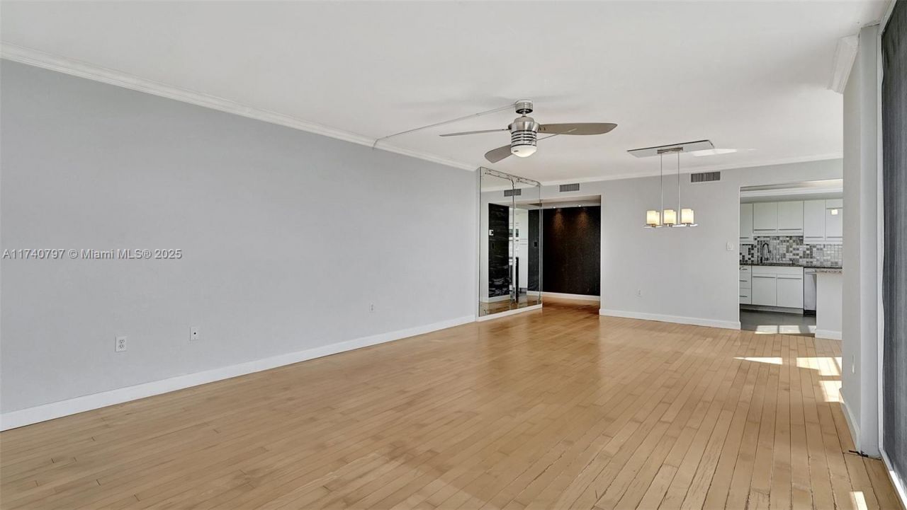 2801 NE 183rd St, Unit 517W, Aventura, FL 33160 Photo