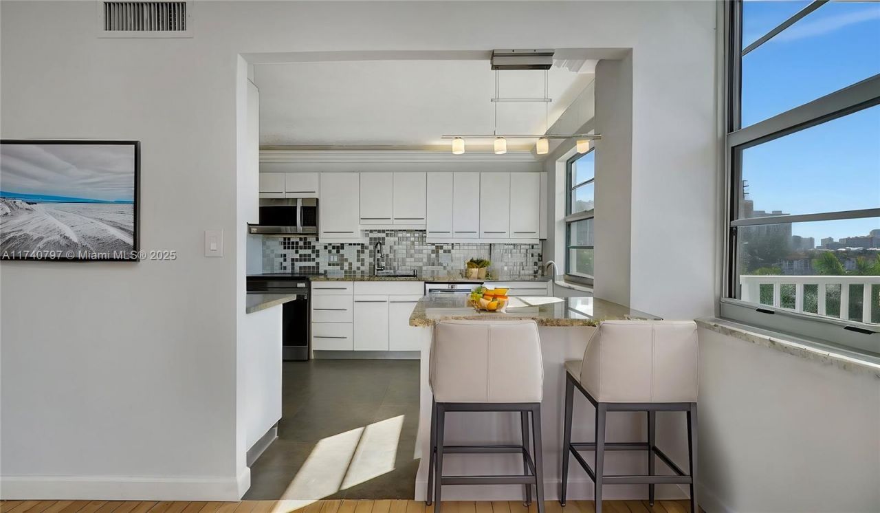 2801 NE 183rd St, Unit 517W, Aventura, FL 33160 Photo