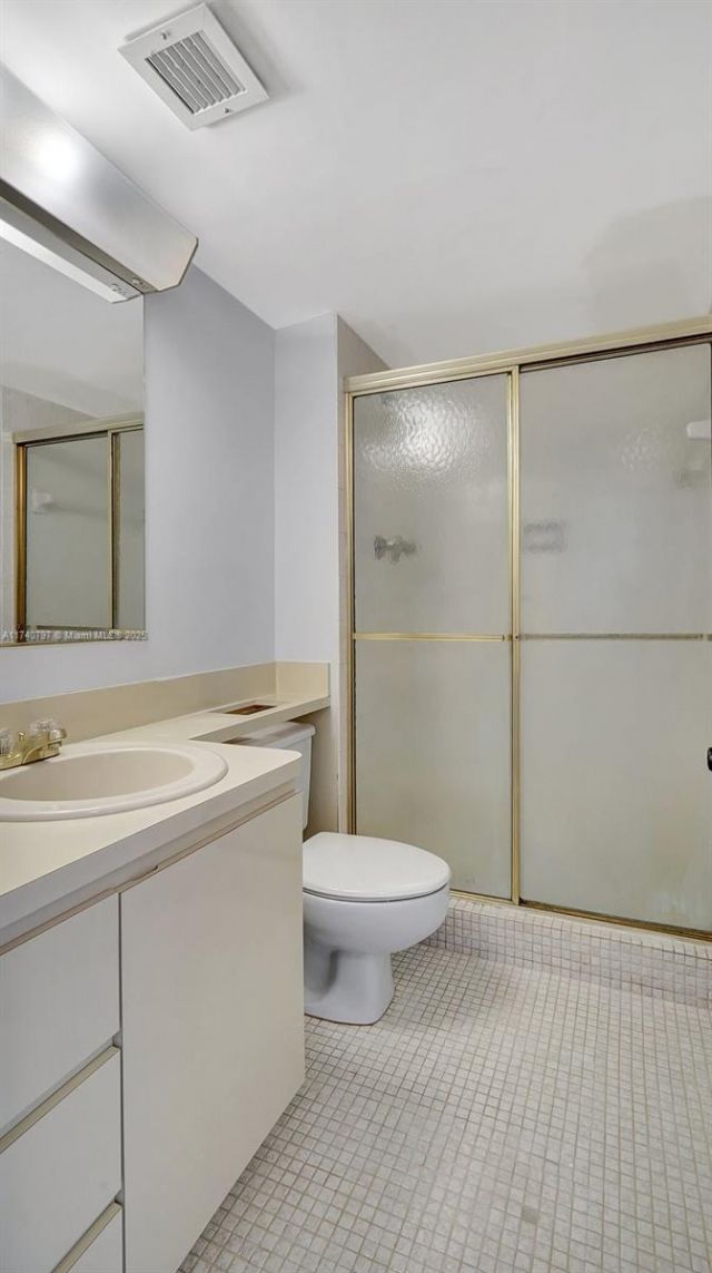 2801 NE 183rd St, Unit 517W, Aventura, FL 33160 Photo