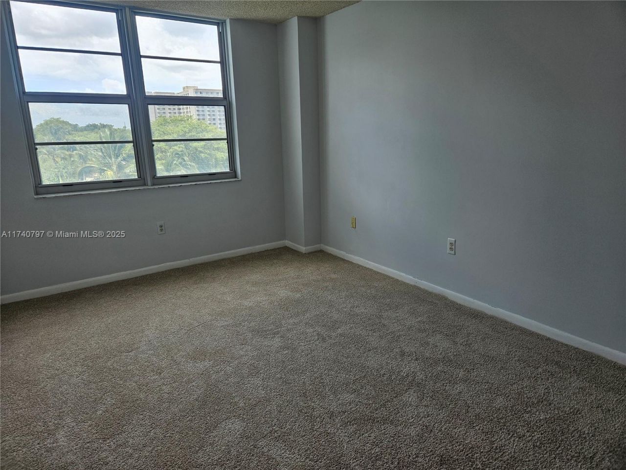 2801 NE 183rd St, Unit 517W, Aventura, FL 33160 Photo