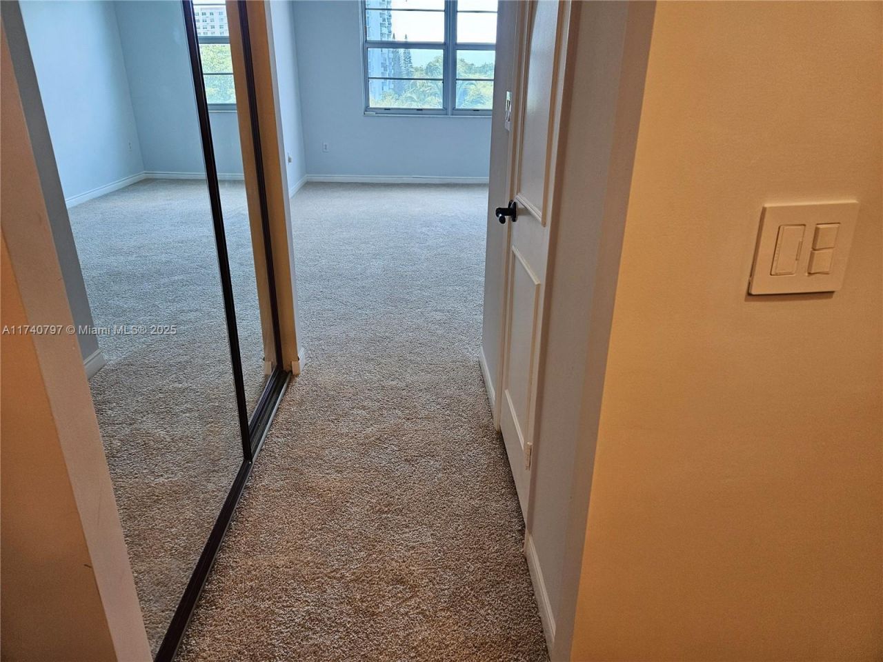 2801 NE 183rd St, Unit 517W, Aventura, FL 33160 Photo