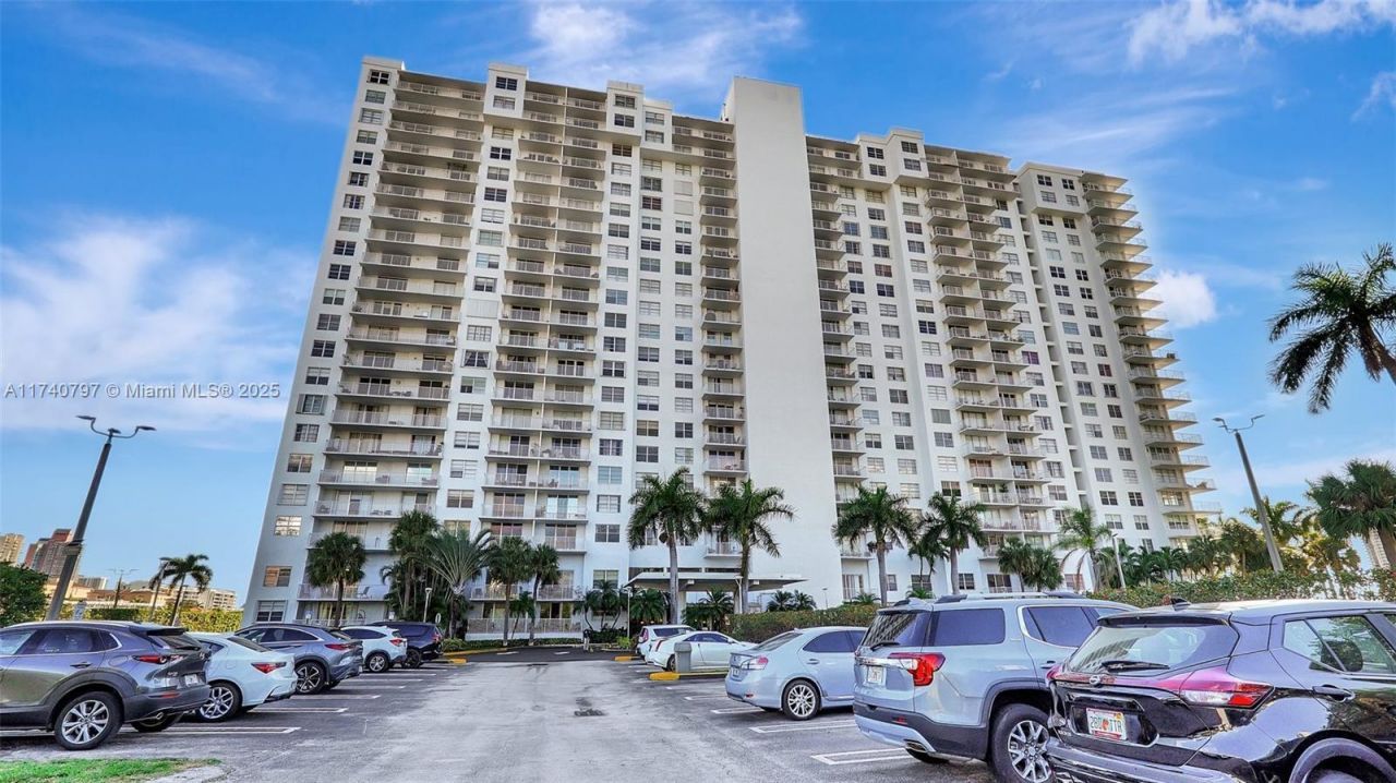 2801 NE 183rd St, Unit 517W, Aventura, FL 33160 Photo