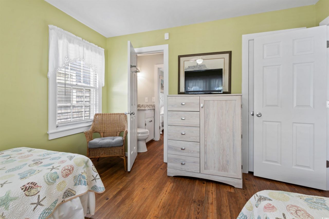 161 Easy St. Photo 15