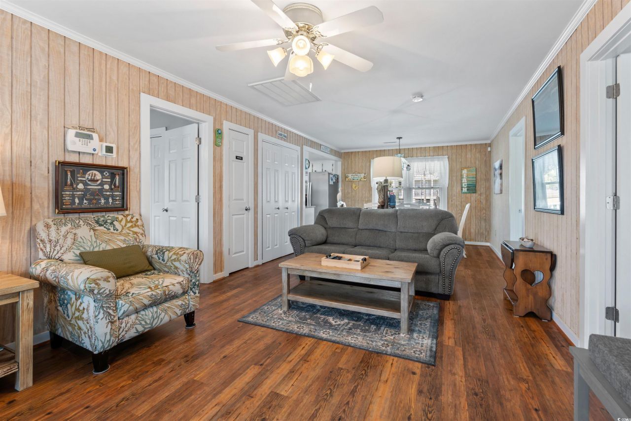 161 Easy St. Photo 16