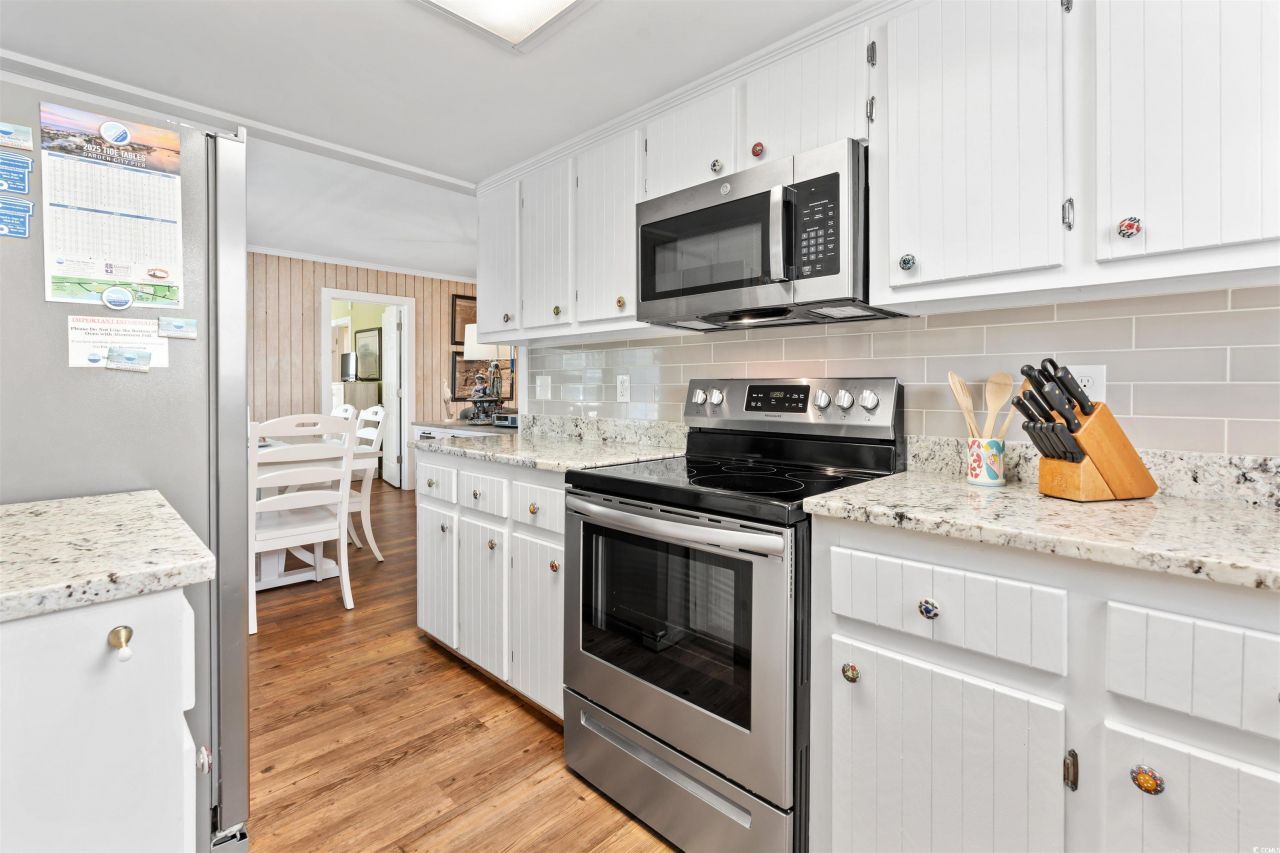 161 Easy St. Photo 20