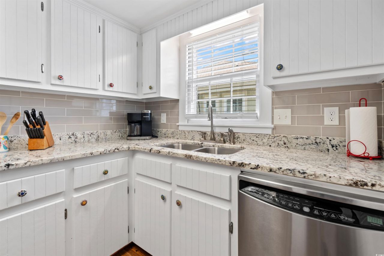 161 Easy St. Photo 21