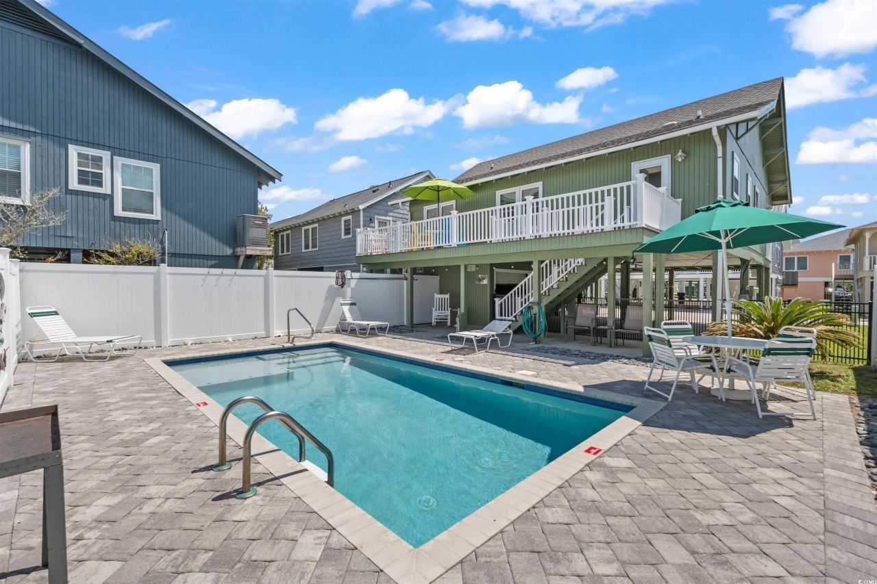 161 Easy St. Photo 24