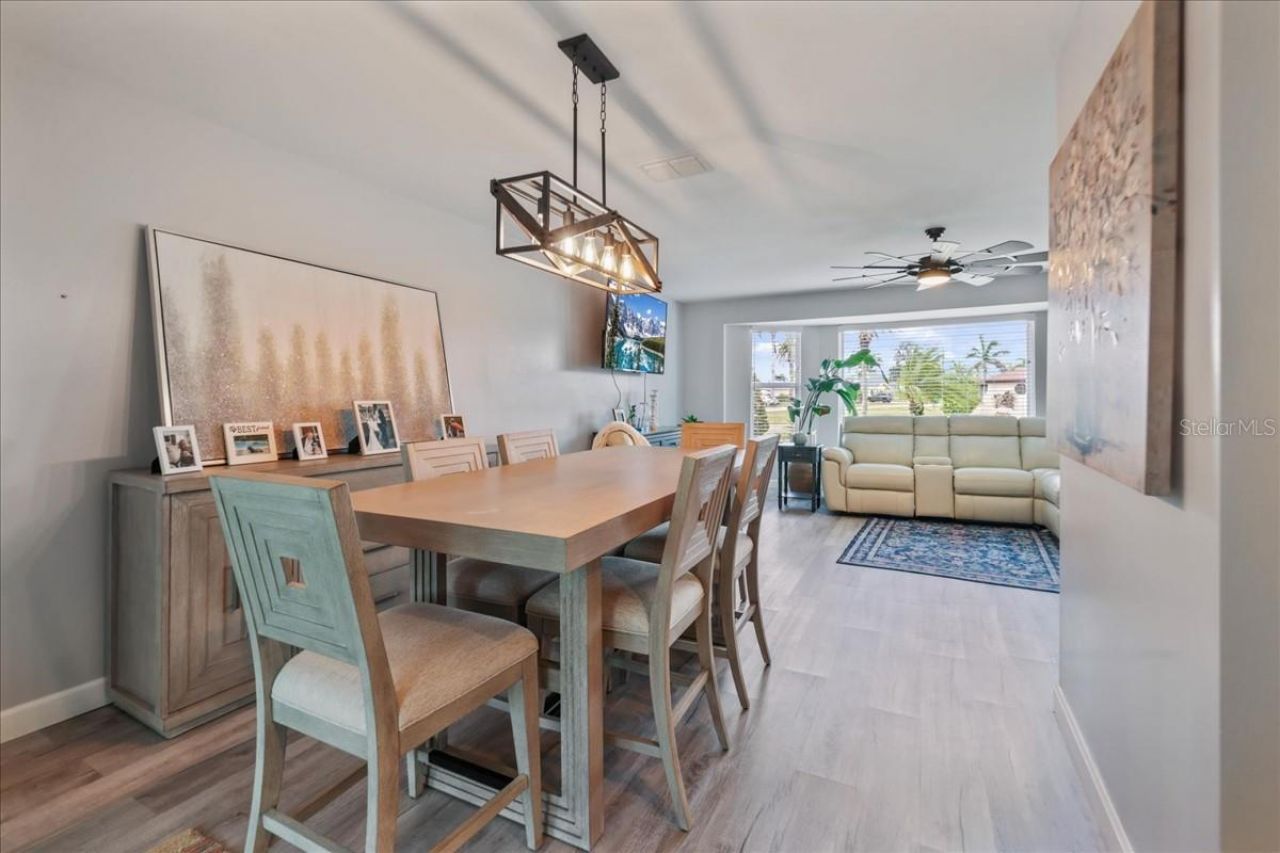 206 SE 45th Terrace, Cape Coral, FL 33904 Photo