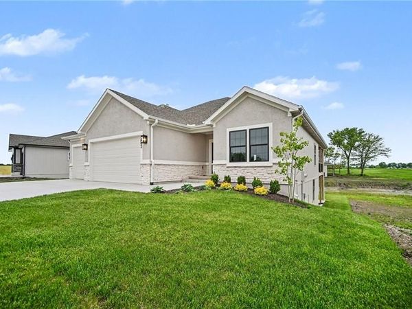462 Green Drive, Lawson, MO 64062