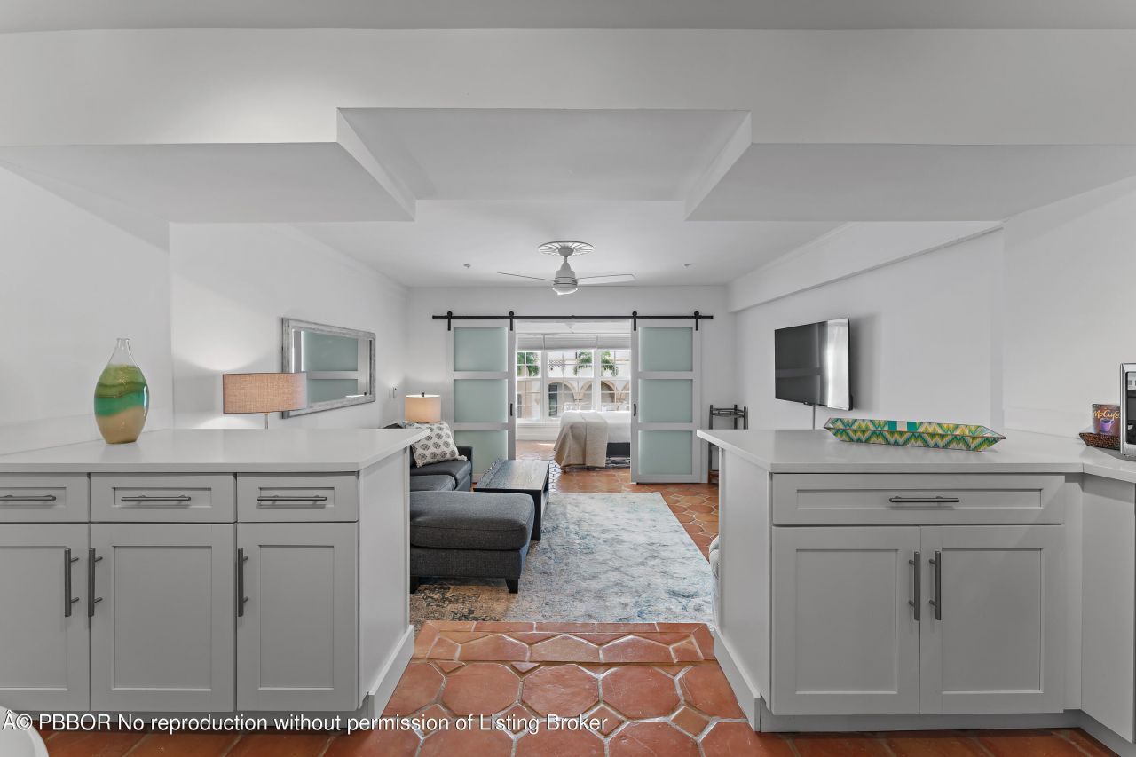 235 Sunrise Avenue, Unit 1107 & 110, Palm Beach, FL 33480 Photo