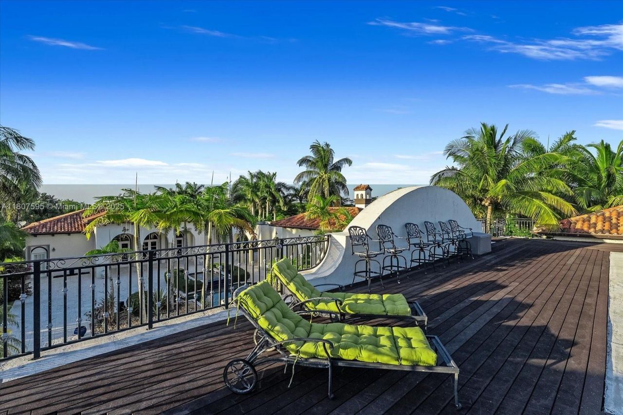 18451 SW 158th St, Miami, FL 33187 Photo