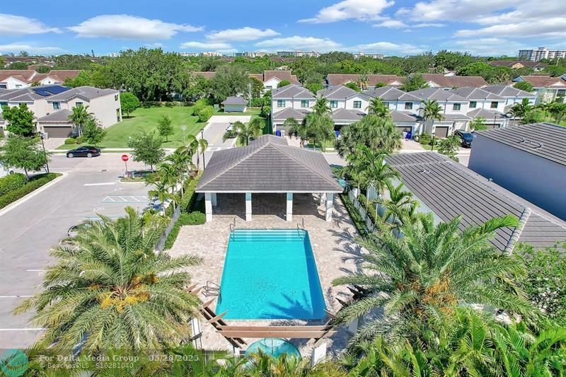 453 NW 36th Avenue, Pompano Beach, FL 33069 Photo