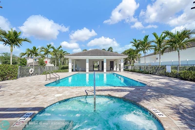 453 NW 36th Avenue, Pompano Beach, FL 33069 Photo