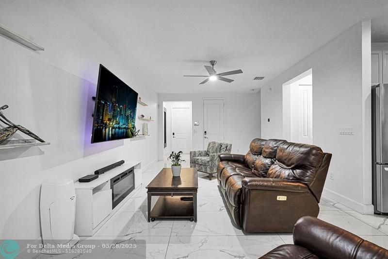 453 NW 36th Avenue, Pompano Beach, FL 33069 Photo