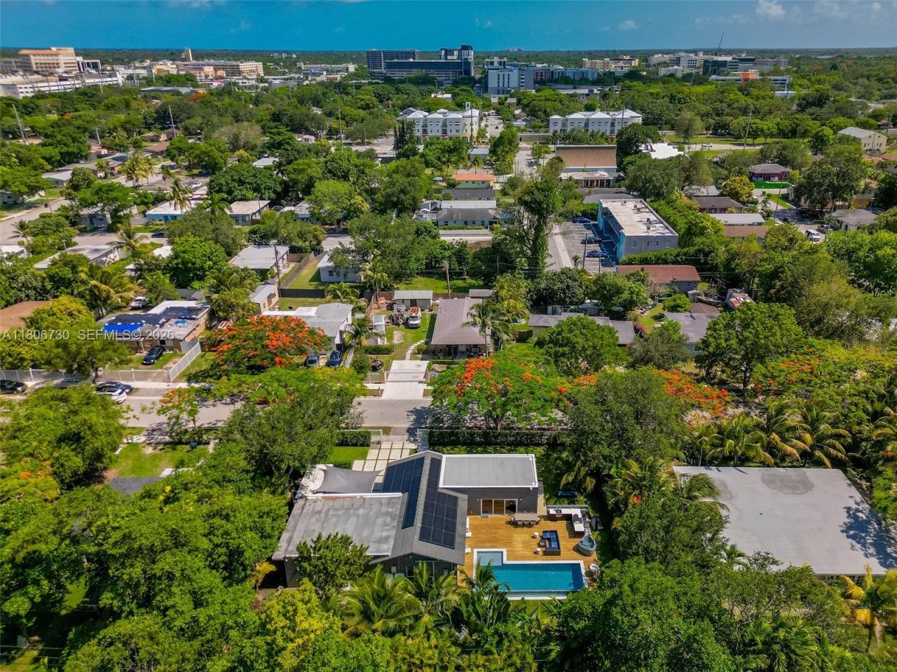 5943 SW 62nd St, South Miami, FL 33143 Photo