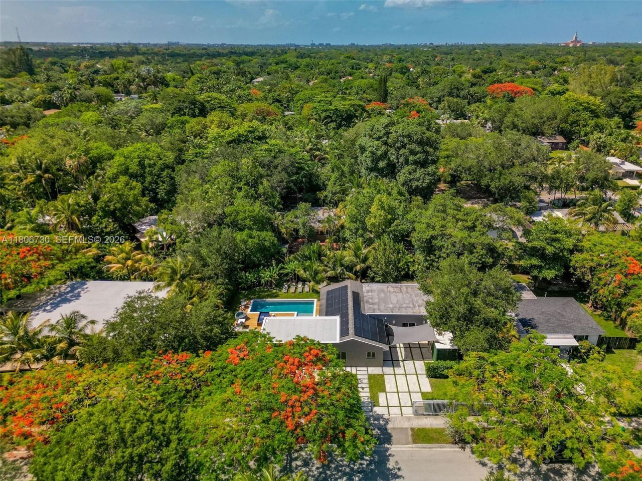 5943 SW 62nd St, South Miami, FL 33143 Photo