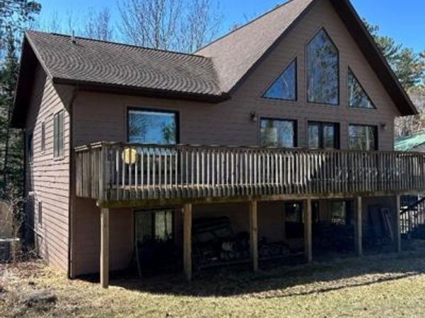 6000 Smith Lake Road, Barnes, WI 54873
