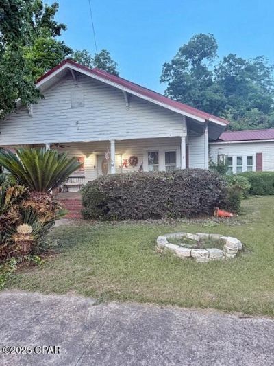 5382 10th Street, Malone, FL 32445 Main Photo